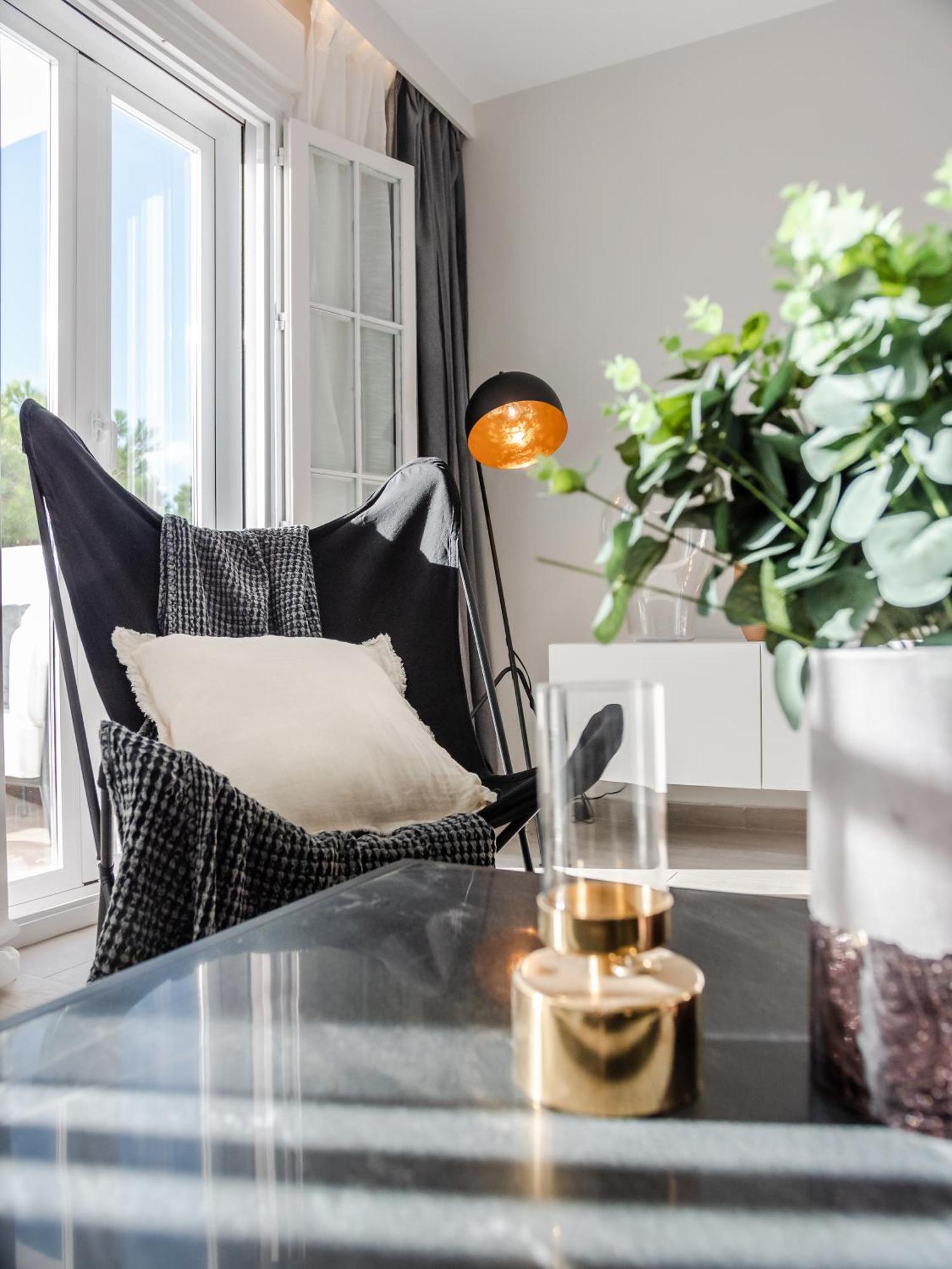 3 Bdrm Stylish Apt W Pool In Puerto Banus Marbella Luaran gambar
